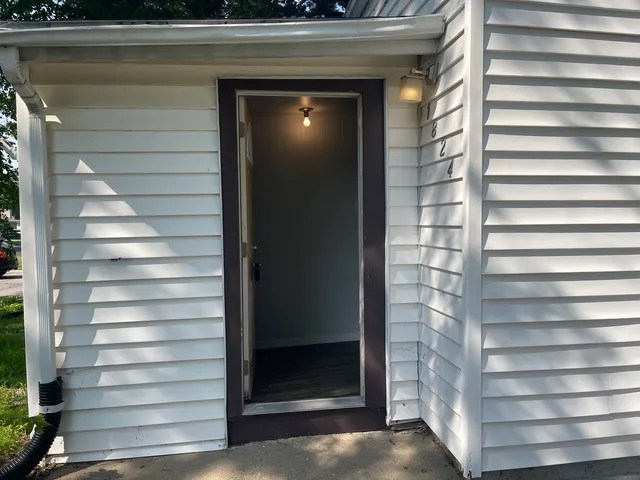 $89,650 | 1824 16th Avenue, Sterling, IL 61081