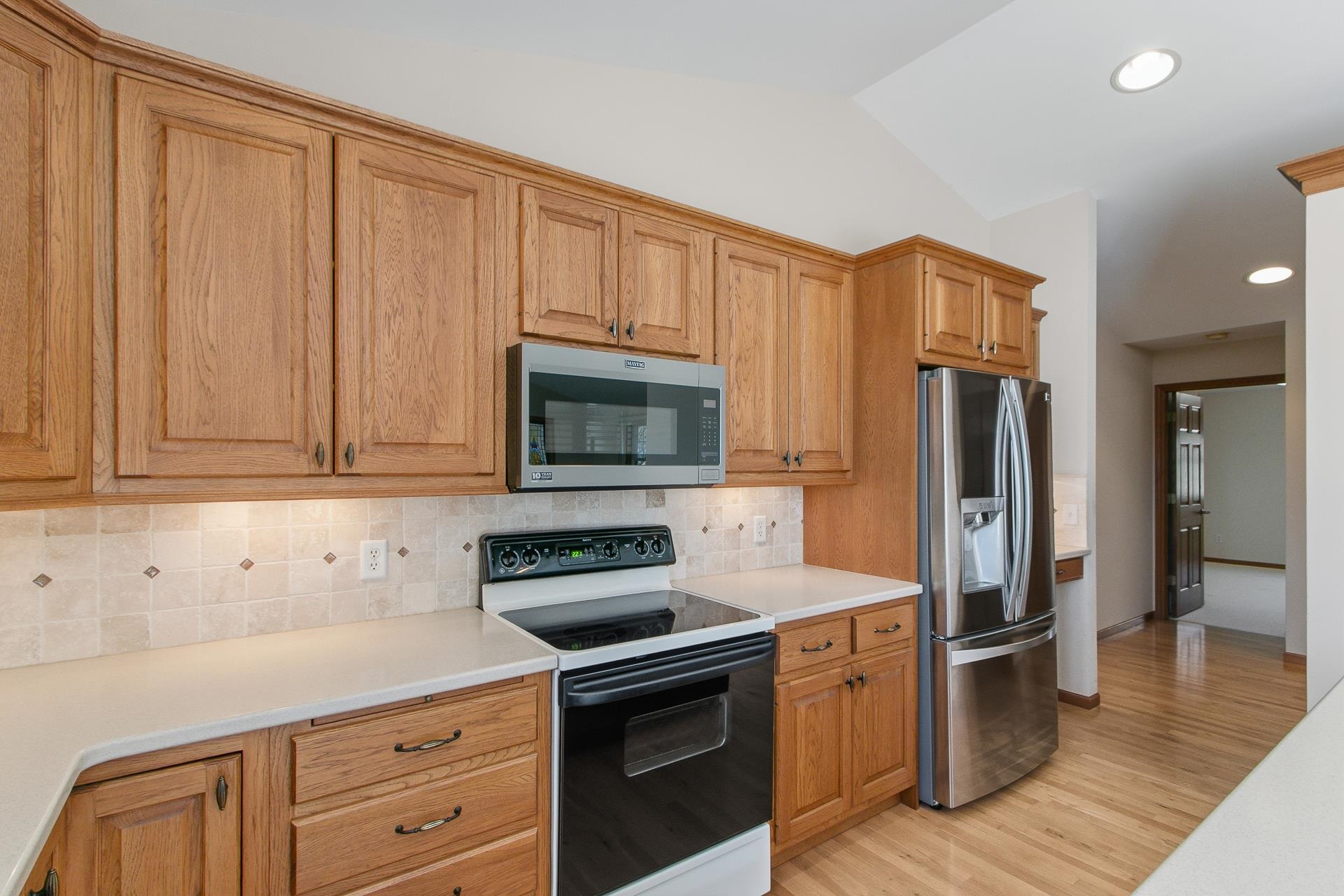 908 Surrey Lane Baraboo, WI 53913 - Photo 12 of 76