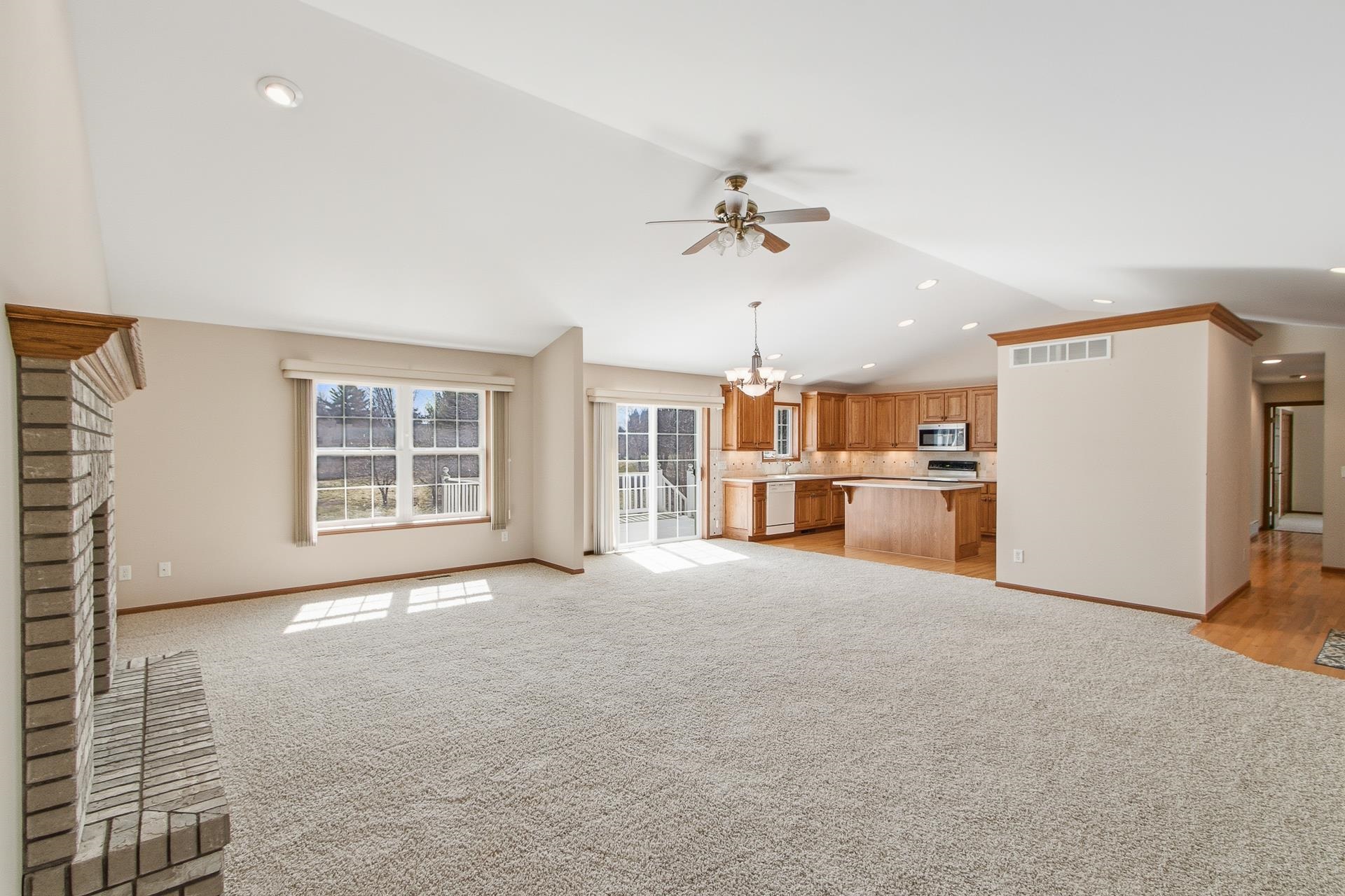 908 Surrey Lane Baraboo, WI 53913 - Photo 22 of 76