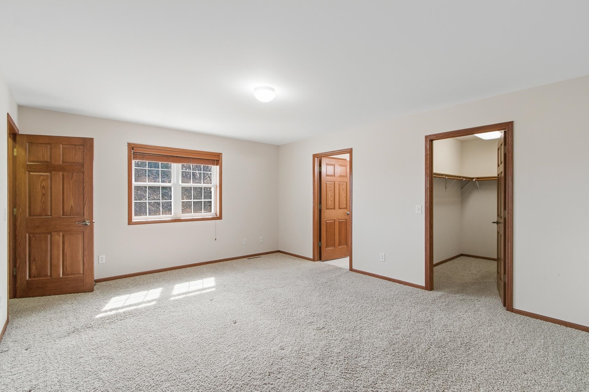 908 Surrey Lane Baraboo, WI 53913 - Photo 33 of 76