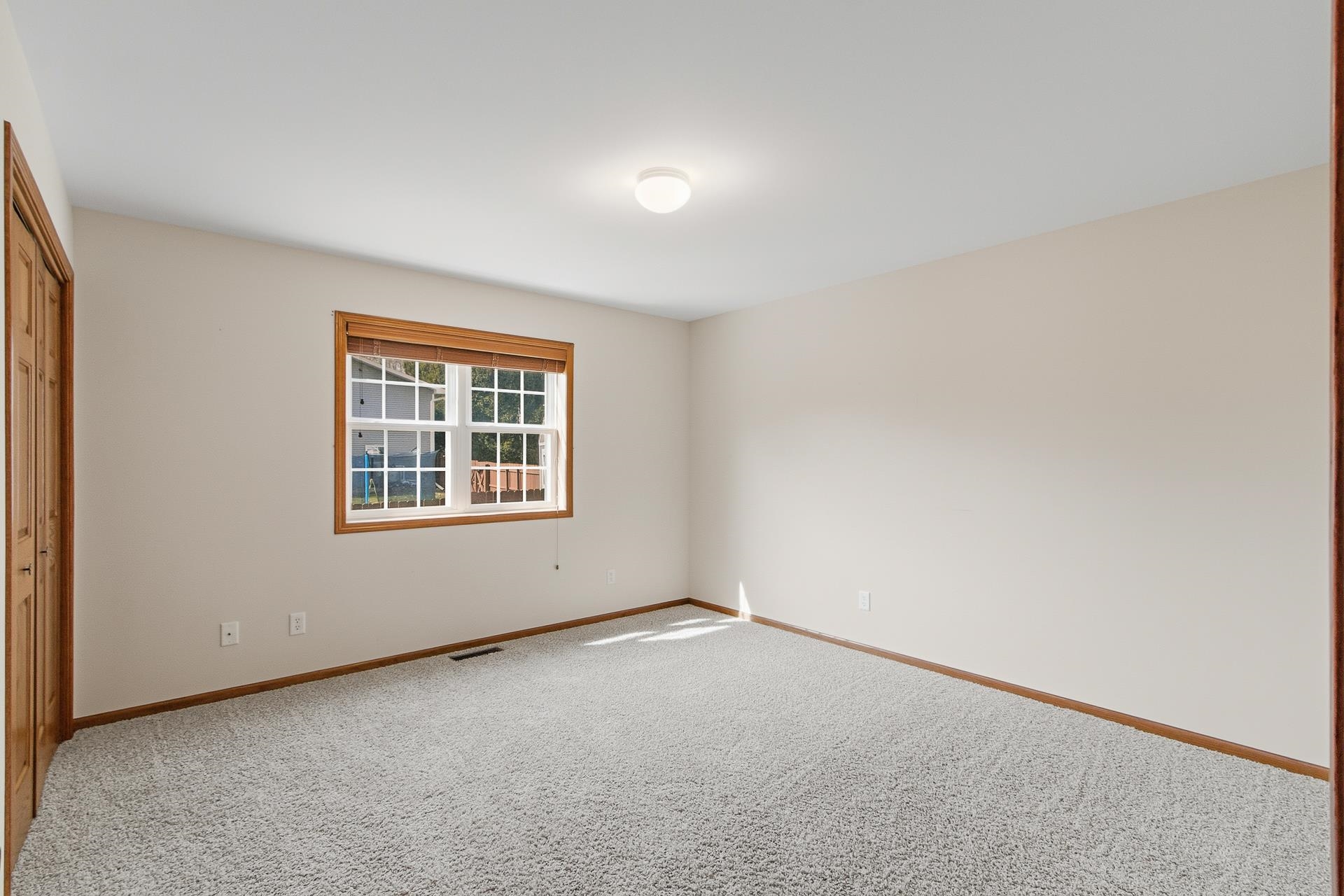 908 Surrey Lane Baraboo, WI 53913 - Photo 35 of 76