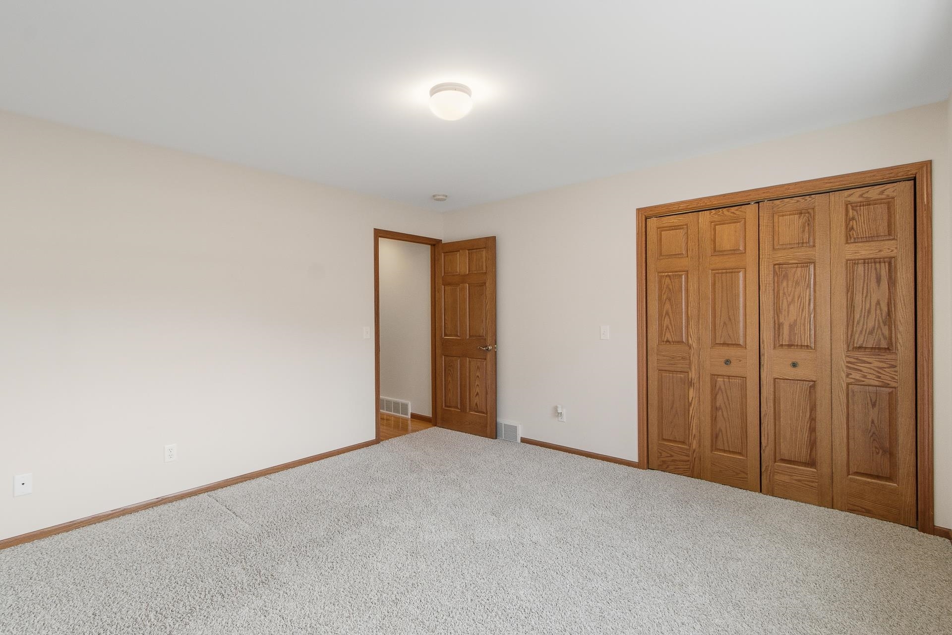 908 Surrey Lane Baraboo, WI 53913 - Photo 36 of 76