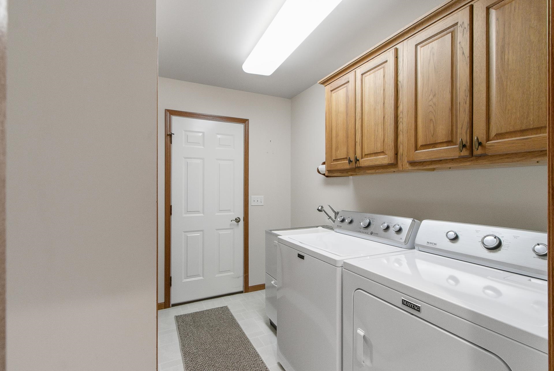 908 Surrey Lane Baraboo, WI 53913 - Photo 44 of 76