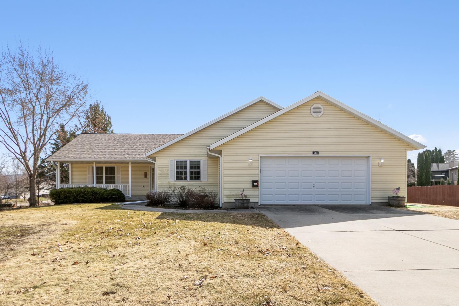 908 Surrey Lane Baraboo, WI 53913 - Photo 53 of 76