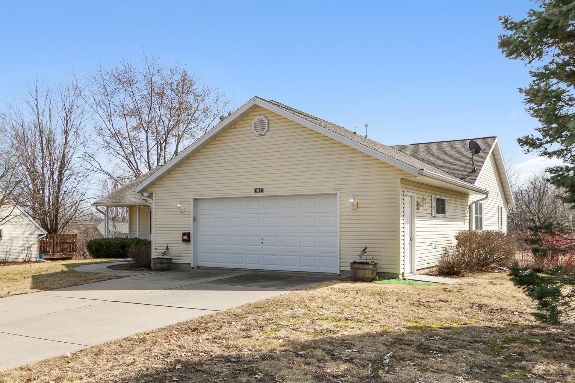 908 Surrey Lane Baraboo, WI 53913 - Photo 58 of 76
