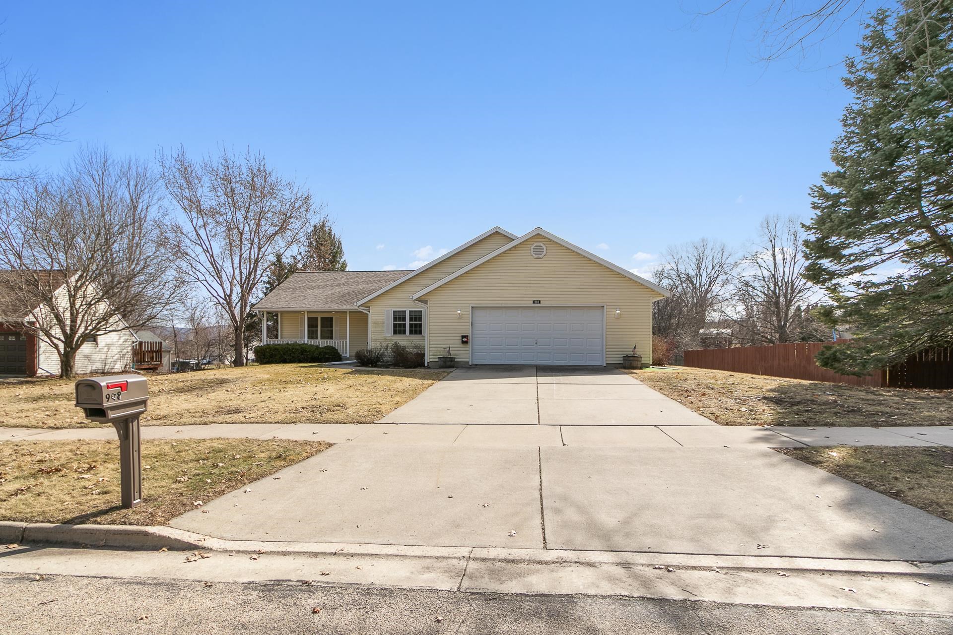 908 Surrey Lane Baraboo, WI 53913 - Photo 60 of 76