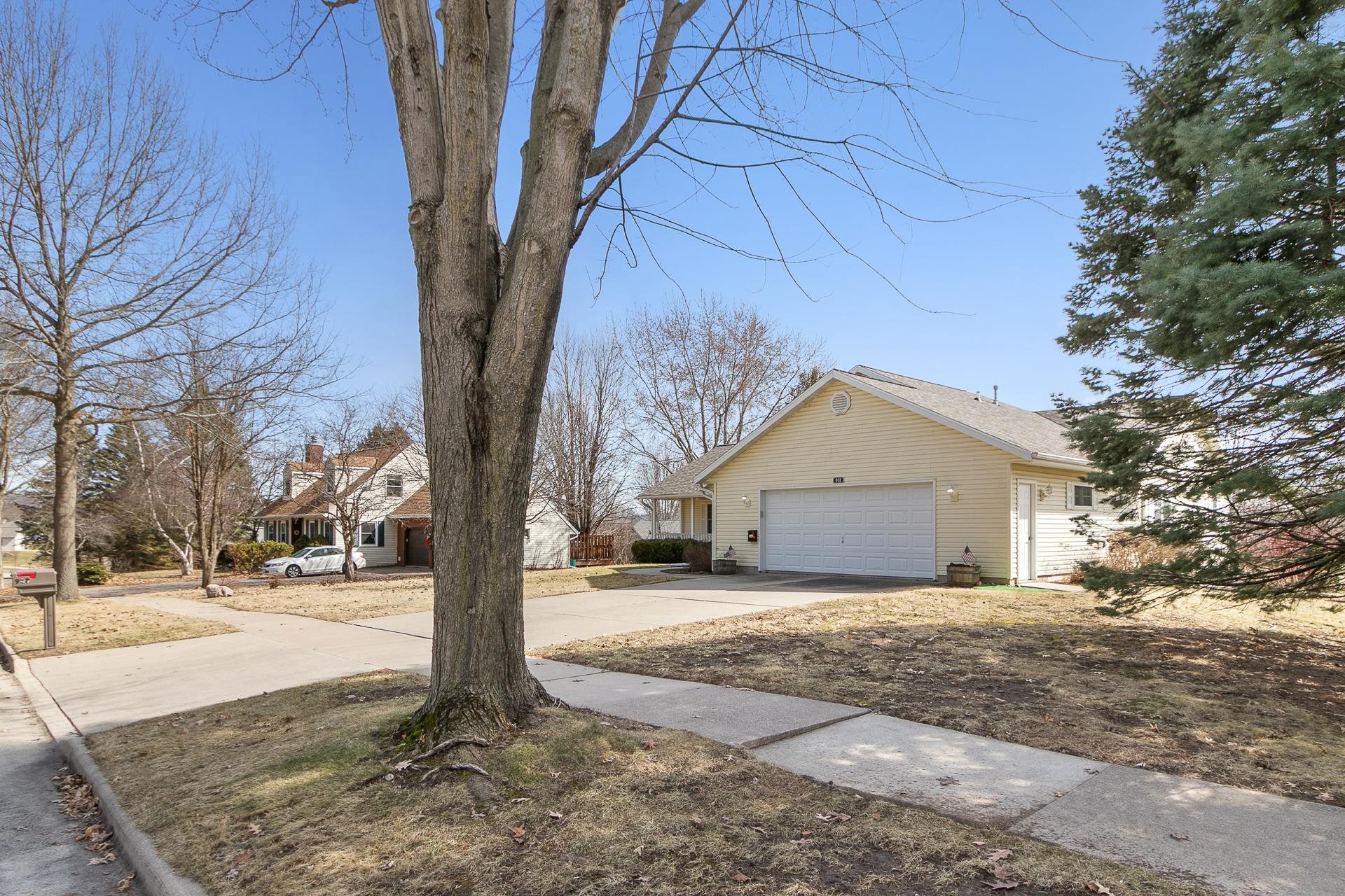 908 Surrey Lane Baraboo, WI 53913 - Photo 61 of 76