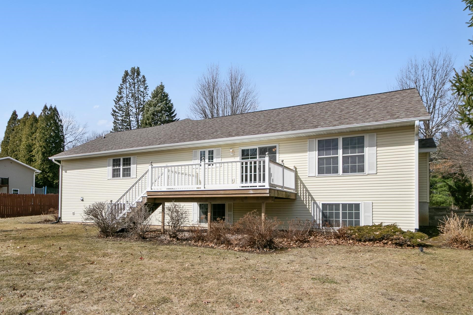 908 Surrey Lane Baraboo, WI 53913 - Photo 73 of 76