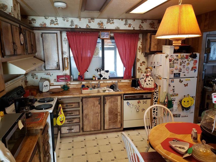 7 Barstow Bridge Road Kettle Falls, WA 99141 - Photo 21 of 22 Gallery Image 21