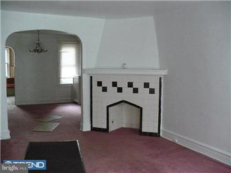 349 Avon Road Upper Darby, PA 19082 - Photo 3 of 10