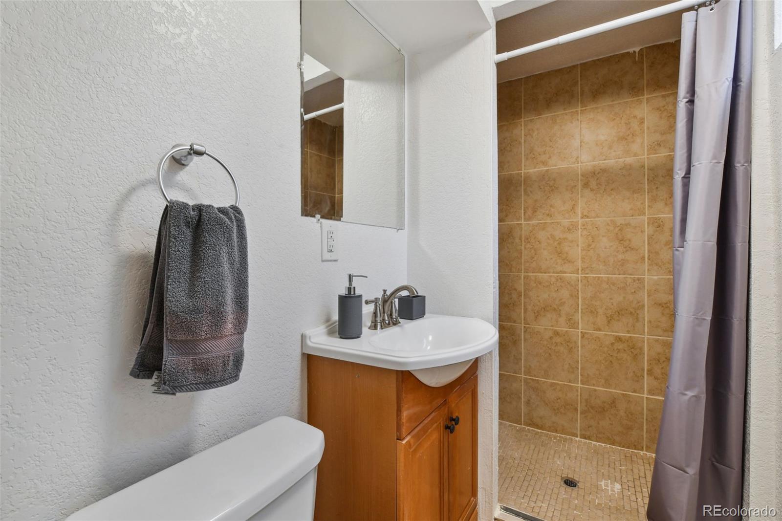 1595 South Raleigh Street Denver, CO 80219 - Photo 24 of 32 Gallery Image 24