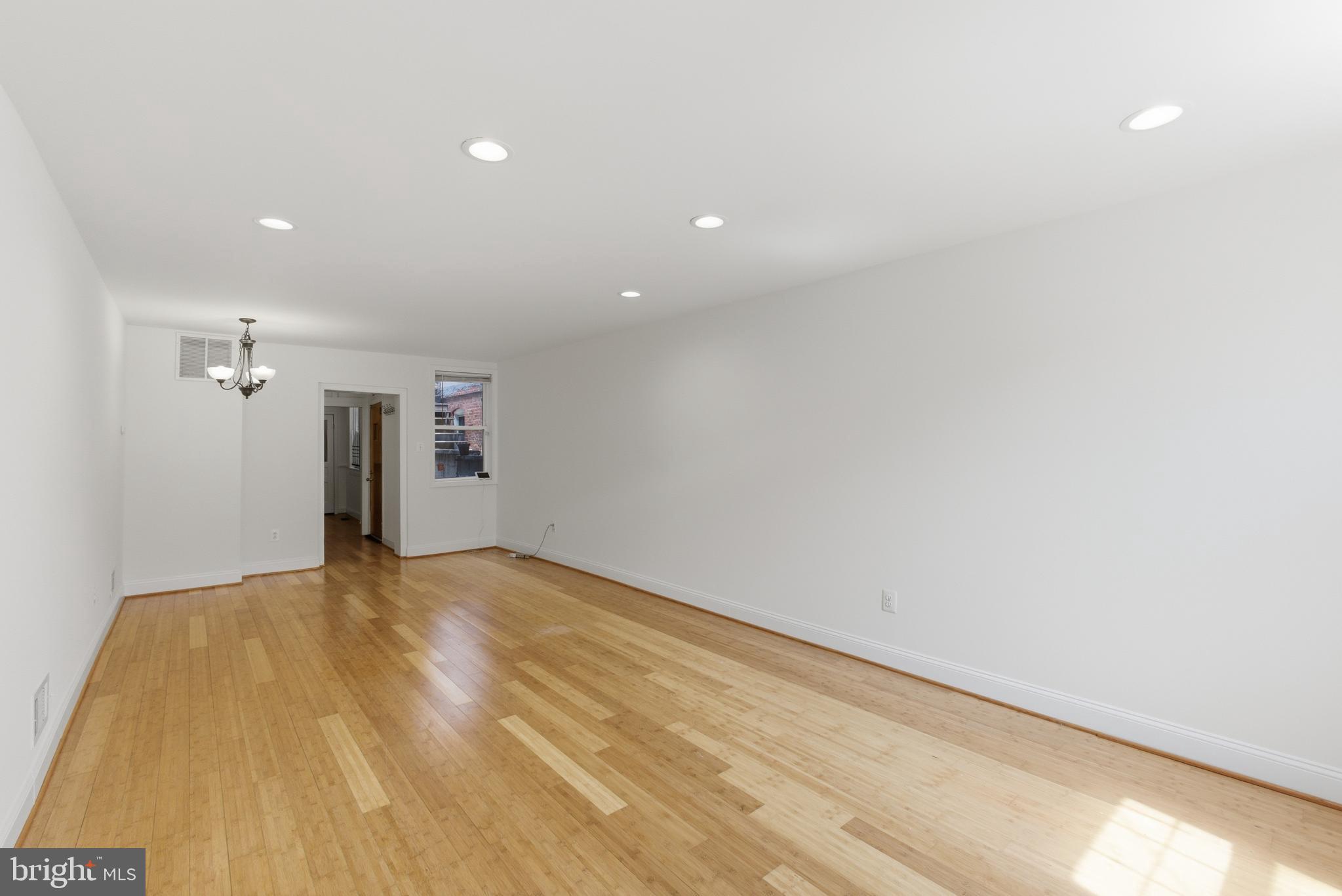 2222 Cambridge Street Baltimore, MD 21231 - Photo 6 of 31