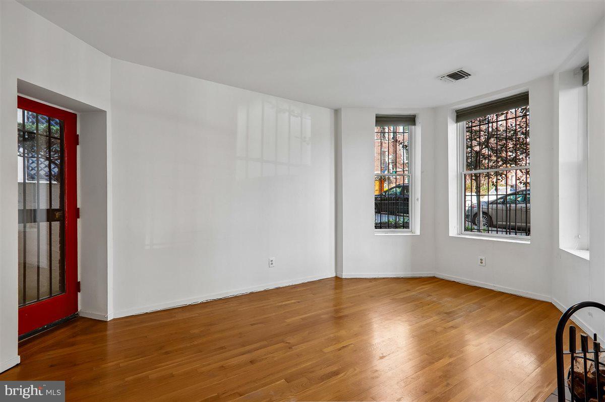 2038 18th Street Northwest, Unit 101 Washington, DC 20009 - Photo 19 of 60