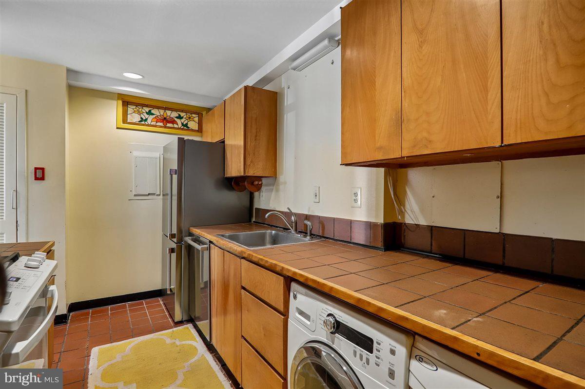 2038 18th Street Northwest, Unit 101 Washington, DC 20009 - Photo 29 of 60
