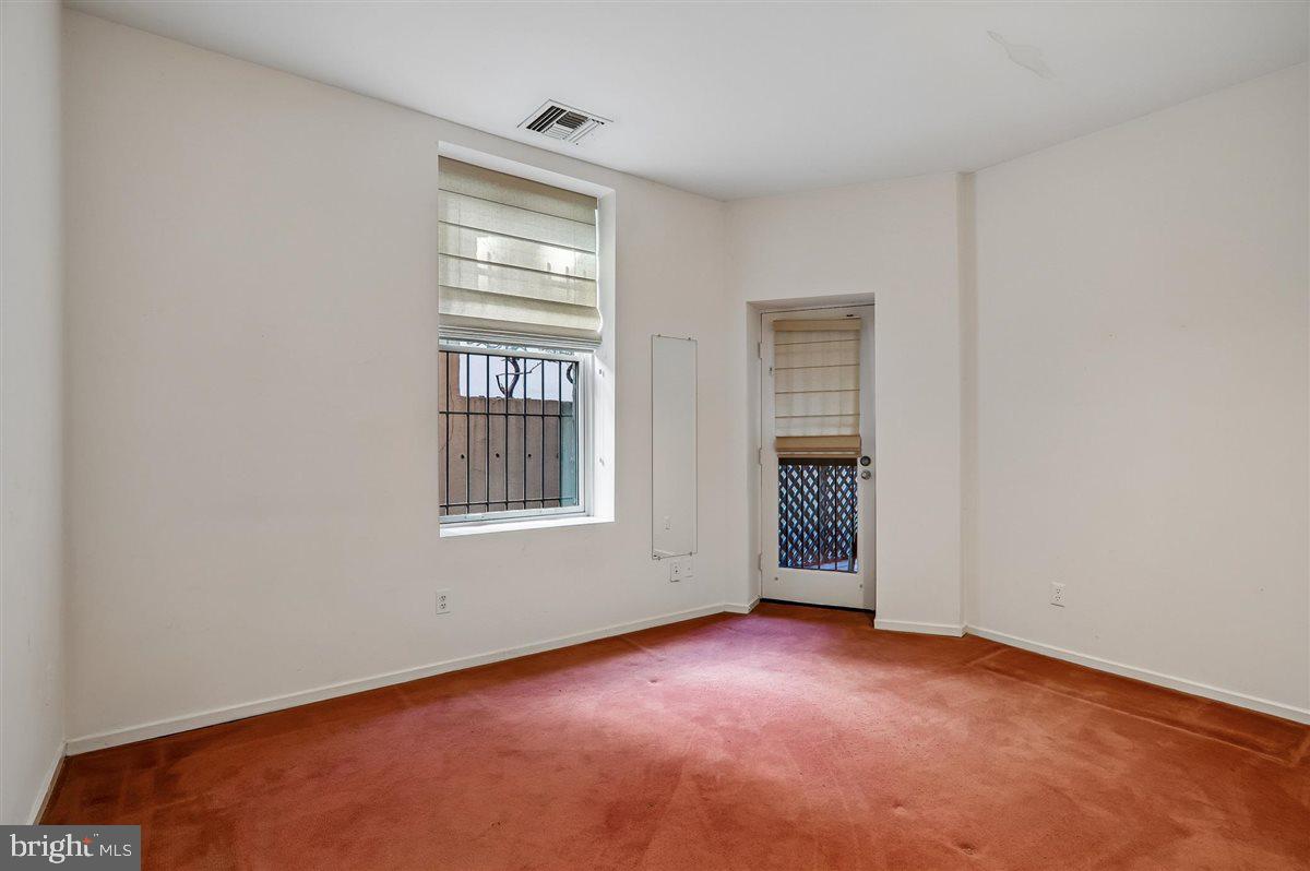 2038 18th Street Northwest, Unit 101 Washington, DC 20009 - Photo 33 of 60