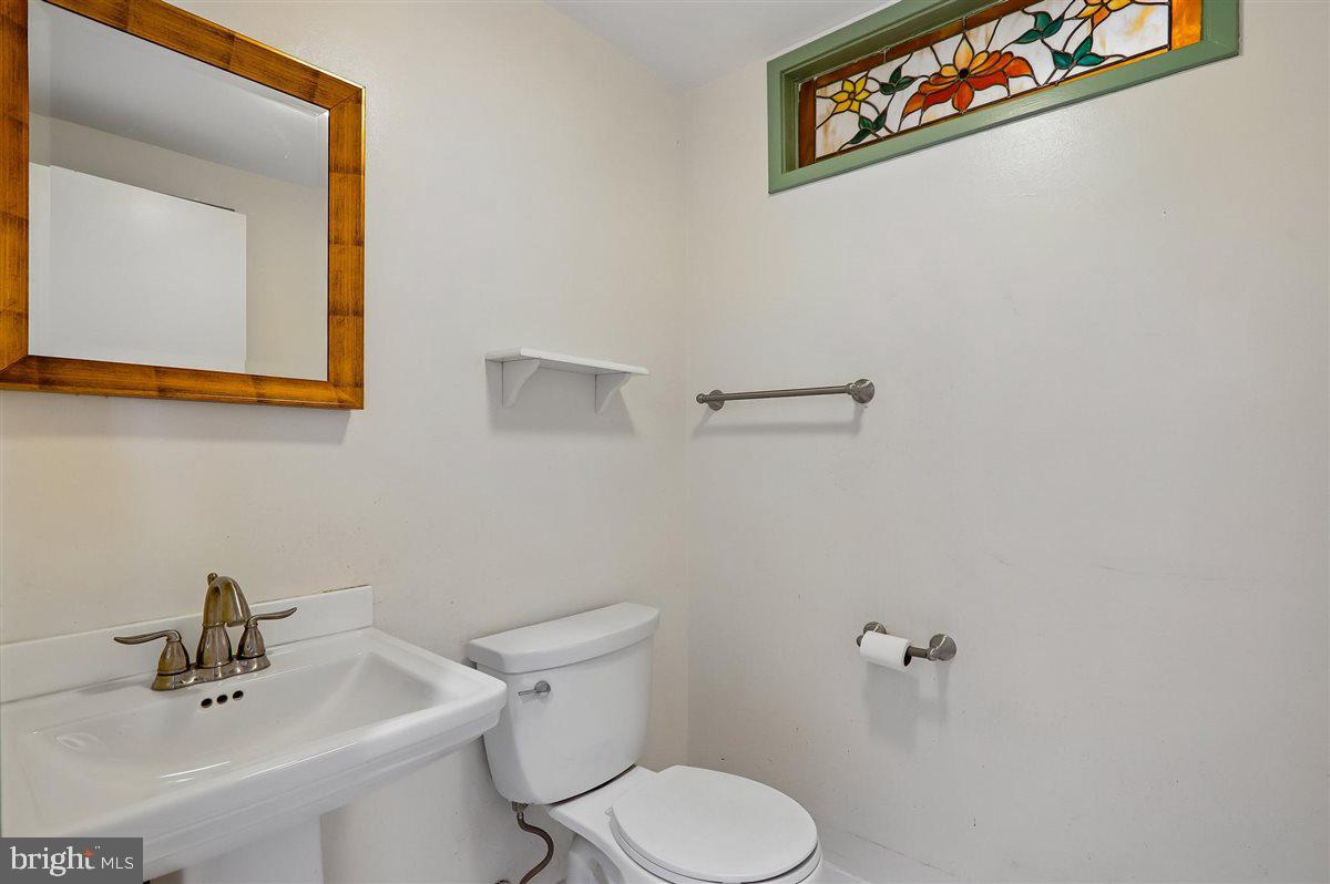 2038 18th Street Northwest, Unit 101 Washington, DC 20009 - Photo 44 of 60