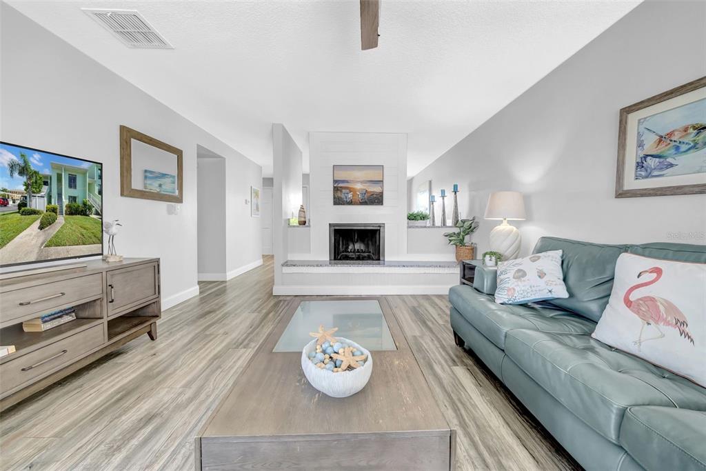 1 Windrush Boulevard, Unit 30 Indian Rocks Beach, FL 33785 - Photo 13 of 49