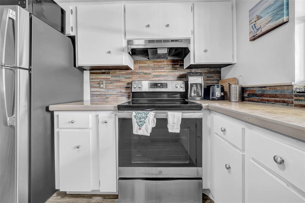 1 Windrush Boulevard, Unit 30 Indian Rocks Beach, FL 33785 - Photo 18 of 49