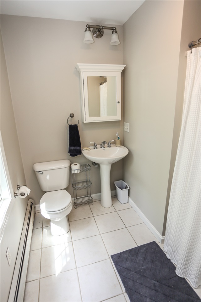 129 Old Bennington Road Peterborough, NH 03458 - Photo 20 of 31