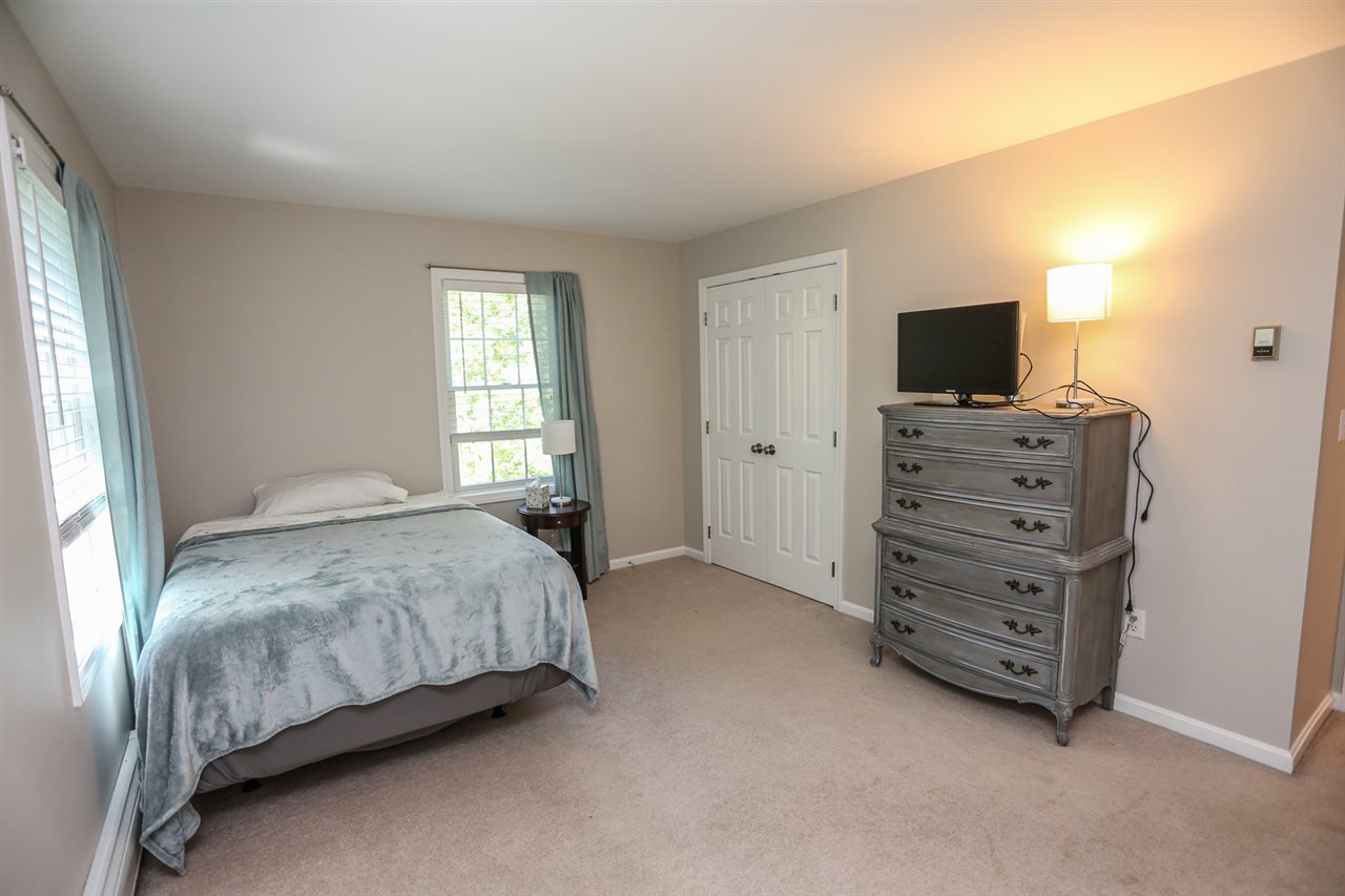 129 Old Bennington Road Peterborough, NH 03458 - Photo 23 of 31