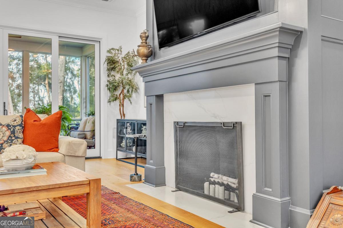 822 Dancy Avenue Savannah, GA 31419 - Photo 14 of 73 a living room with furniture
