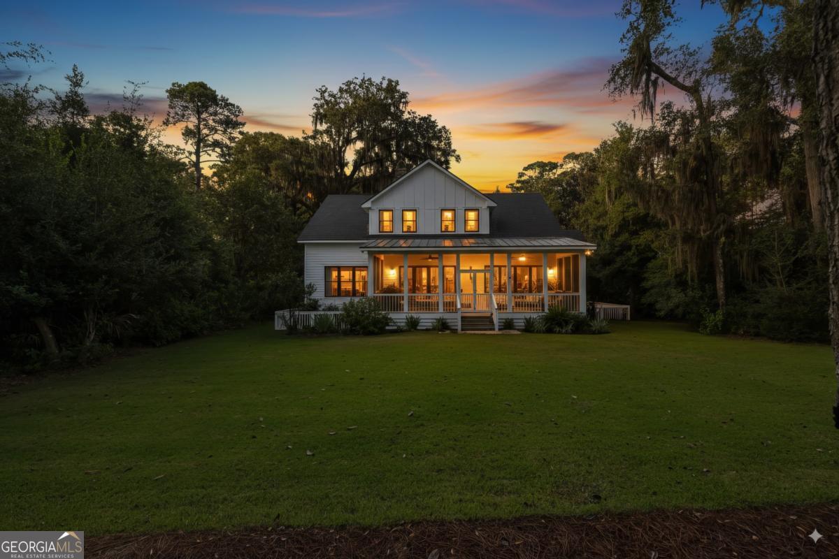 822 Dancy Avenue Savannah, GA 31419 - Photo 3 of 73