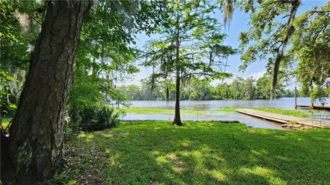 $849,000 | A Deloaks Road, Madisonville, LA 70447