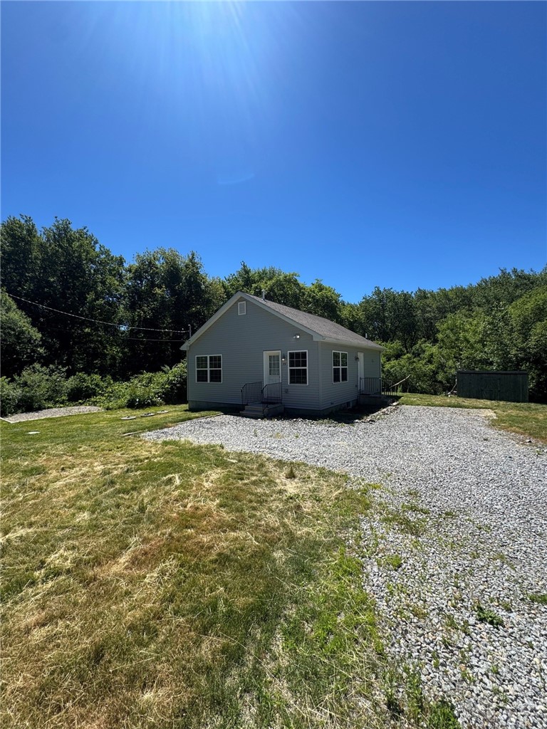 73 South Ferry Road Narragansett, RI 02882 - Photo 1 of 10