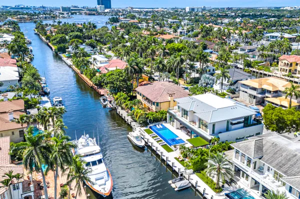 $69,950 | 408 Coral Way, Fort Lauderdale, FL 33301