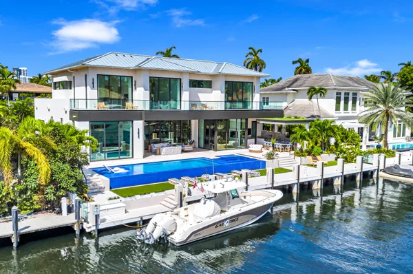 $69,950 | 408 Coral Way, Fort Lauderdale, FL 33301