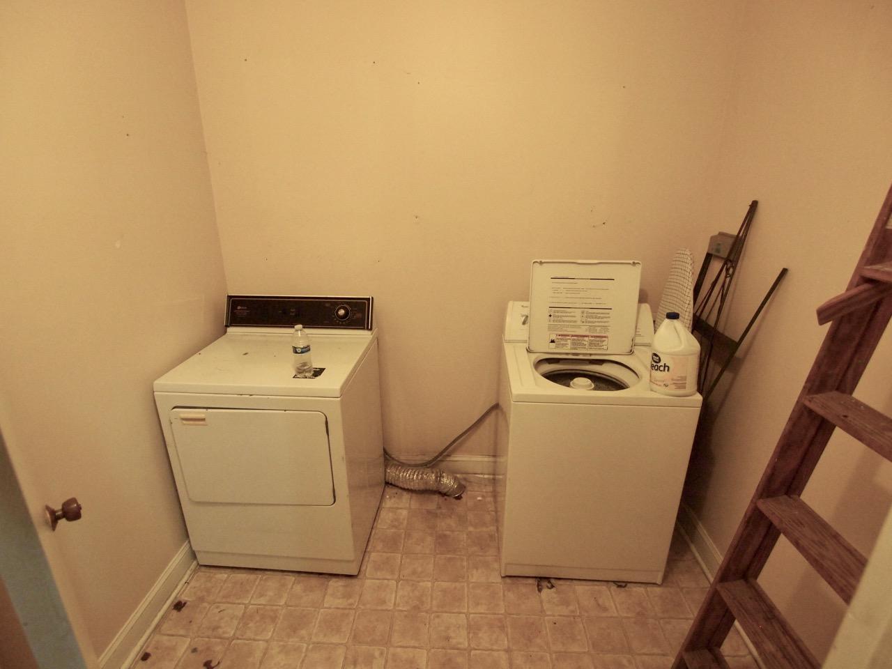 1079 Hughes Road Johns Island, SC 29455 - Photo 11 of 24 P1011049