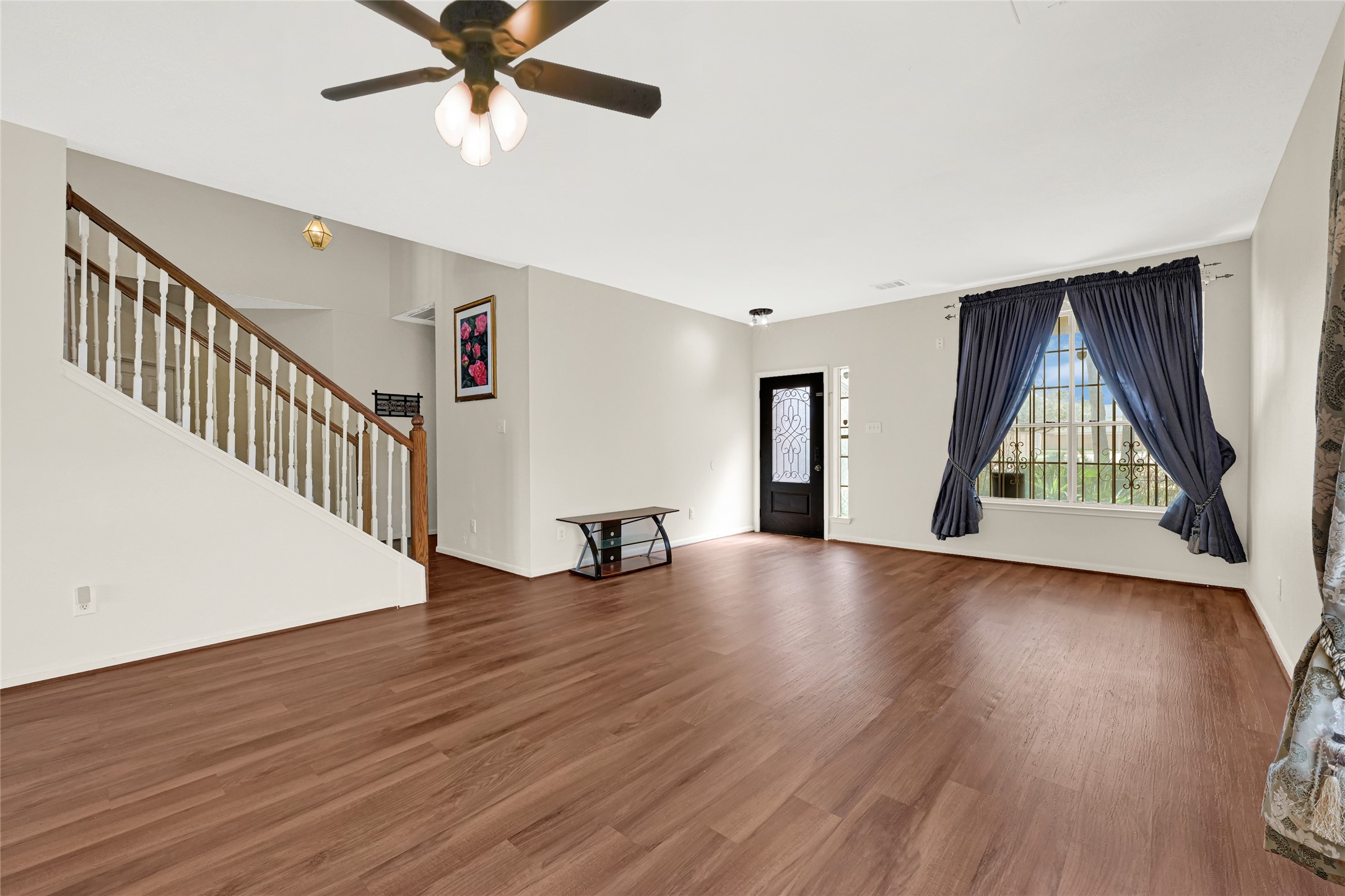 9340 Royal Way Houston, TX 77083 - Photo 5 of 21