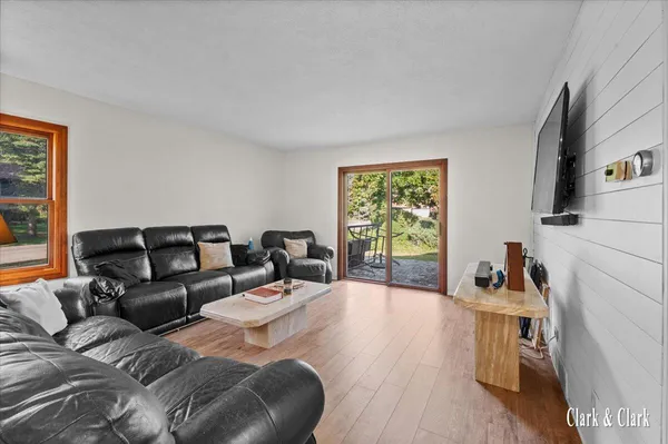 $225,000 | 2630 Chatham Woods Drive Southeast, Grand Rapids, MI 49546