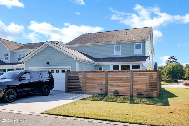 $850,000 | 1001 Anchors Bend Way, Wilmington, NC 28411