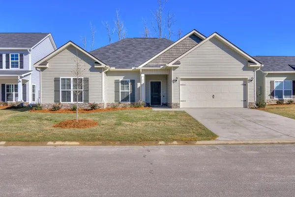 $273,900 | 104 Constitution Circle Drive, Washington, GA 30673