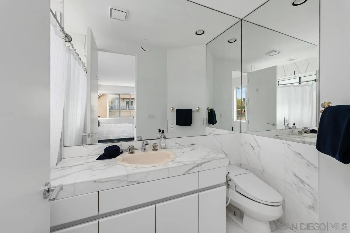 25 Green Turtle Road Coronado, CA 92118 - Photo 36 of 51 Gallery Image 36