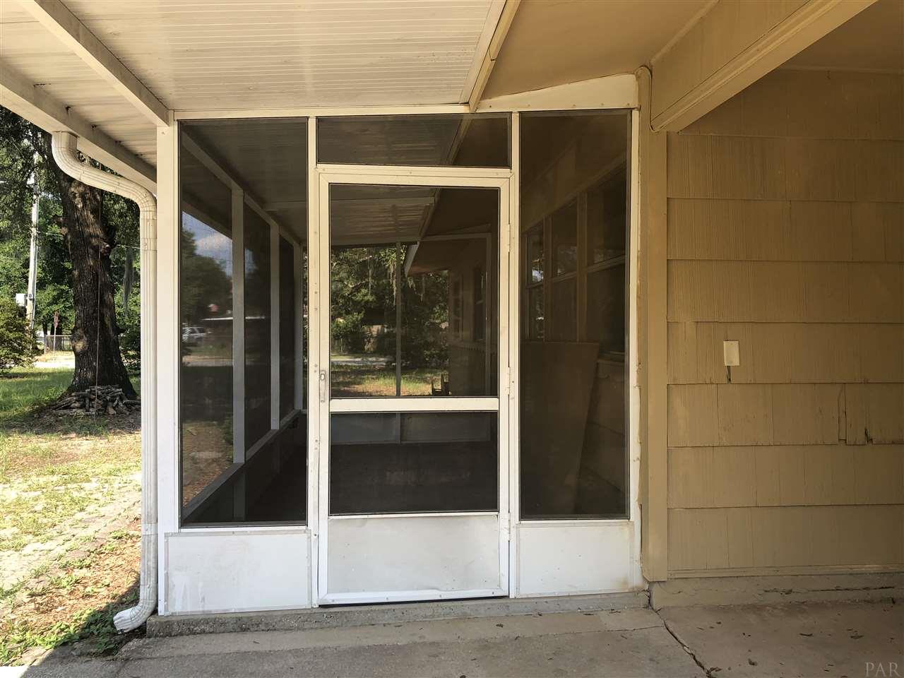 6543 Hamilton Bridge Road Milton, FL 32570 - Photo 2 of 24 Gallery Image 2