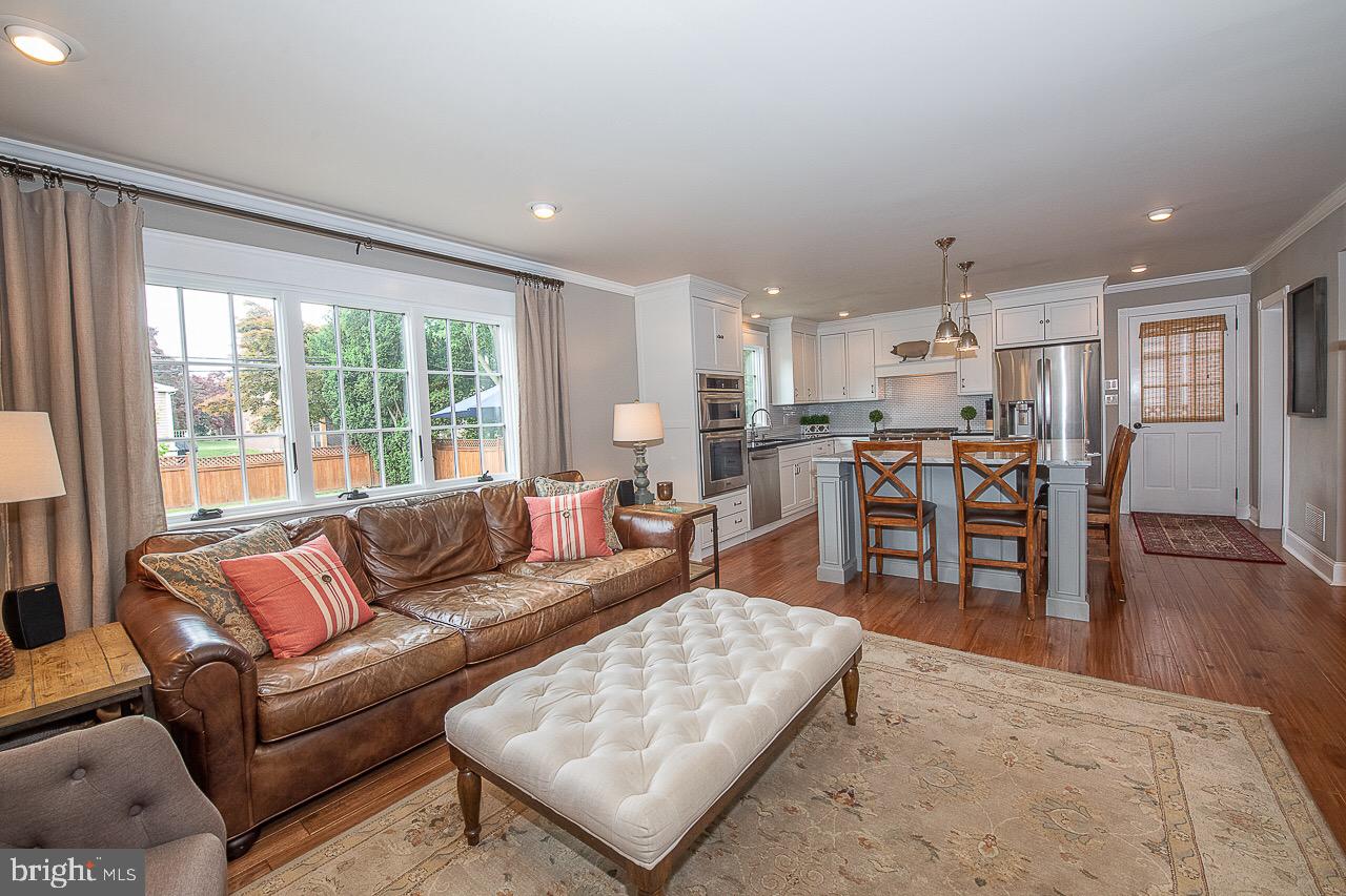 413 Upland Road Havertown, PA 19083 - Photo 22 of 44