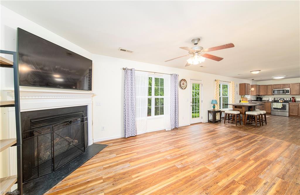 6981 Rangecrest Road Belews Creek, NC 27009 - Photo 11 of 24 Gallery Image 11