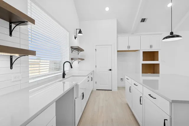 $369,999 | 14210 Hay Mdw Lane, Needville, TX 77461