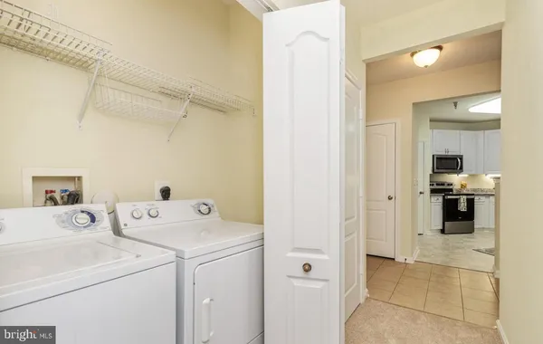 $325,000 | 400 Symphony Circle, Unit 261C, Cockeysville, MD 21030