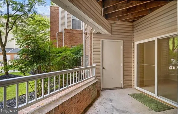 $325,000 | 400 Symphony Circle, Unit 261C, Cockeysville, MD 21030