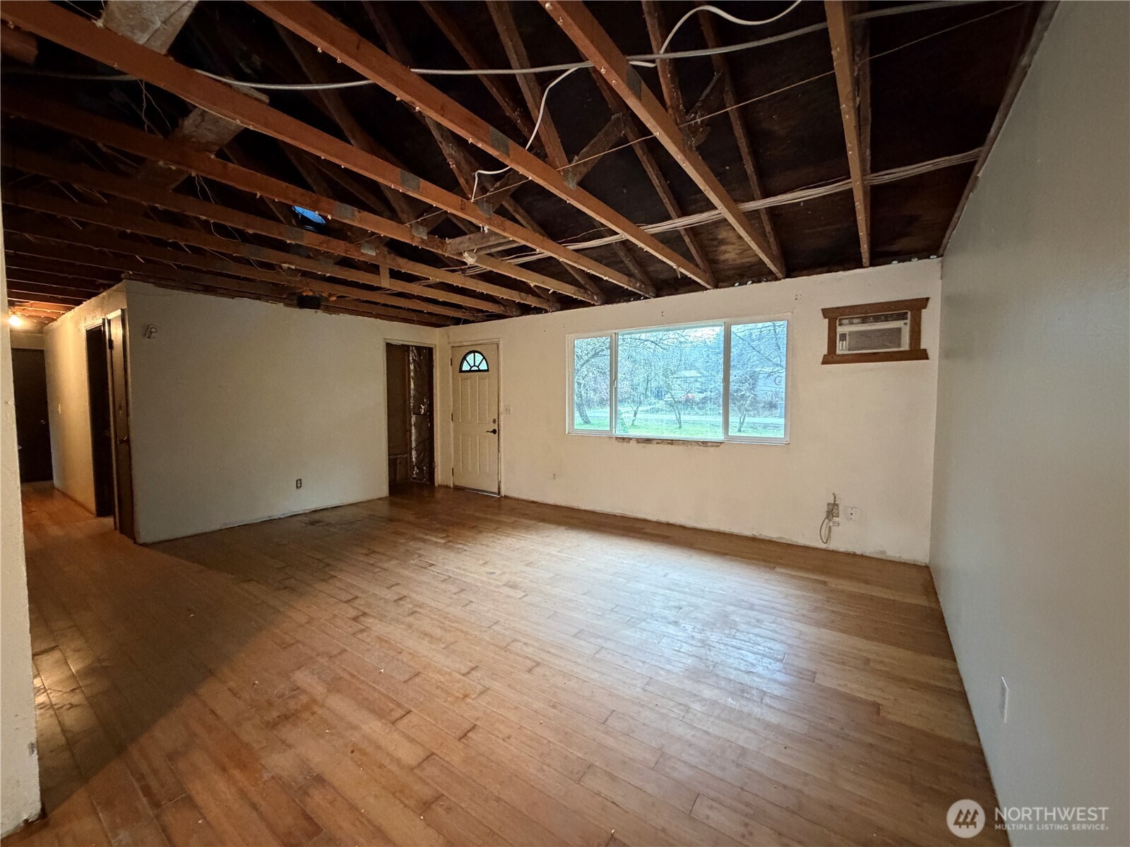 46308 Baker Loop Road Concrete, WA 98237 - Photo 5 of 25 Gallery Image 5