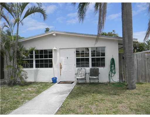 355 Hastings Street Boca Raton, FL 33487 - Photo 1 of 4 Exterior Front