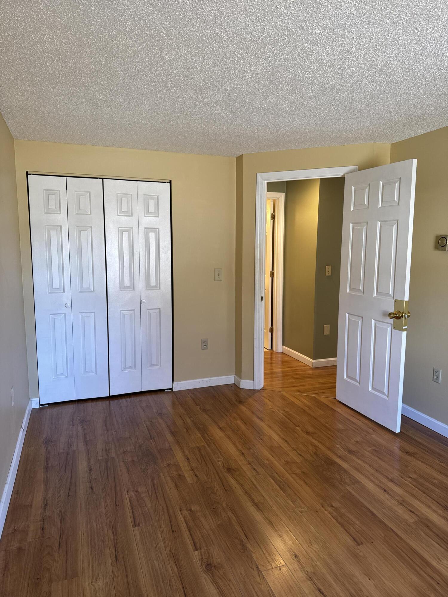 9 Cynthia Circle, Unit 9 Bangor, ME 04401 - Photo 8 of 28 Bedroom