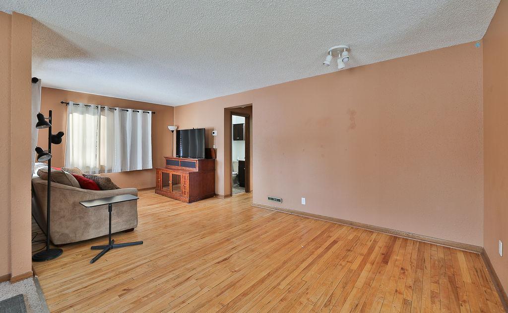 1011 14th Street South Fargo, ND 58103 - Photo 7 of 38