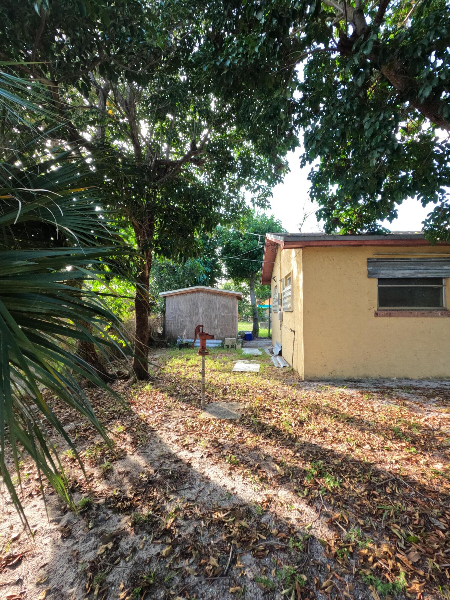 1012 Alto Road Lantana, FL 33462 - Photo 13 of 67 GOPR0879 (1)