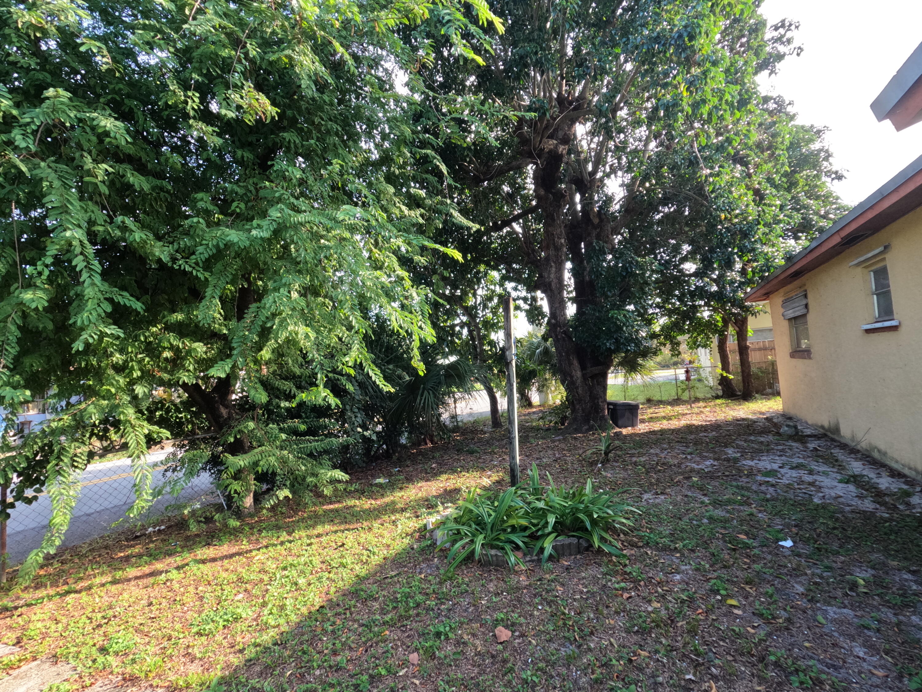 1012 Alto Road Lantana, FL 33462 - Photo 22 of 67 GOPR0869 (2)