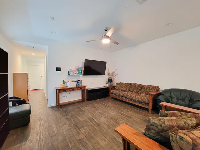 $2,000 | 14741 Hazel Br Drive, New Caney, TX 77357