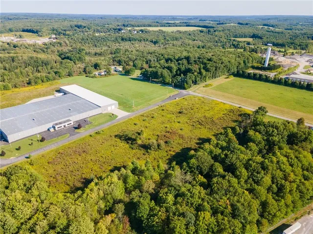 a view of an swimming pool and an outdoor space